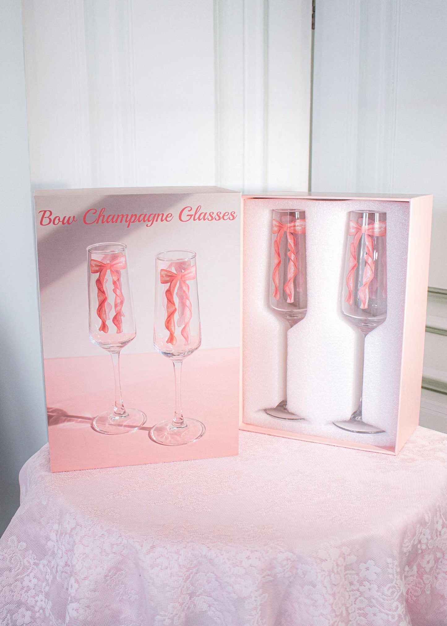 Bow Champagne Glasses (Set of 2)